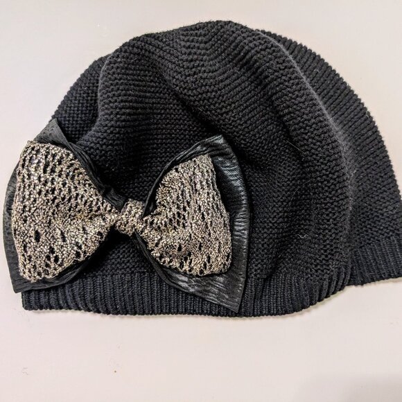 Cotton beret with large silver bow - Picture 1 of 1